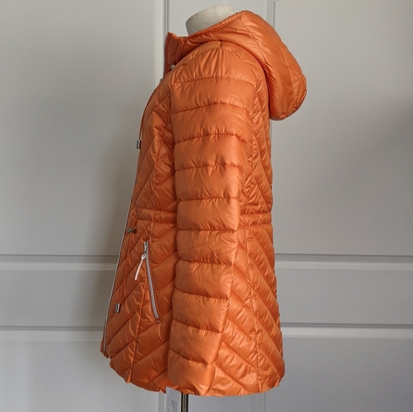 French Connection Jacket Hood Lightweight Chevron Quilted Packable Orange S NWT - Picture 10 of 16